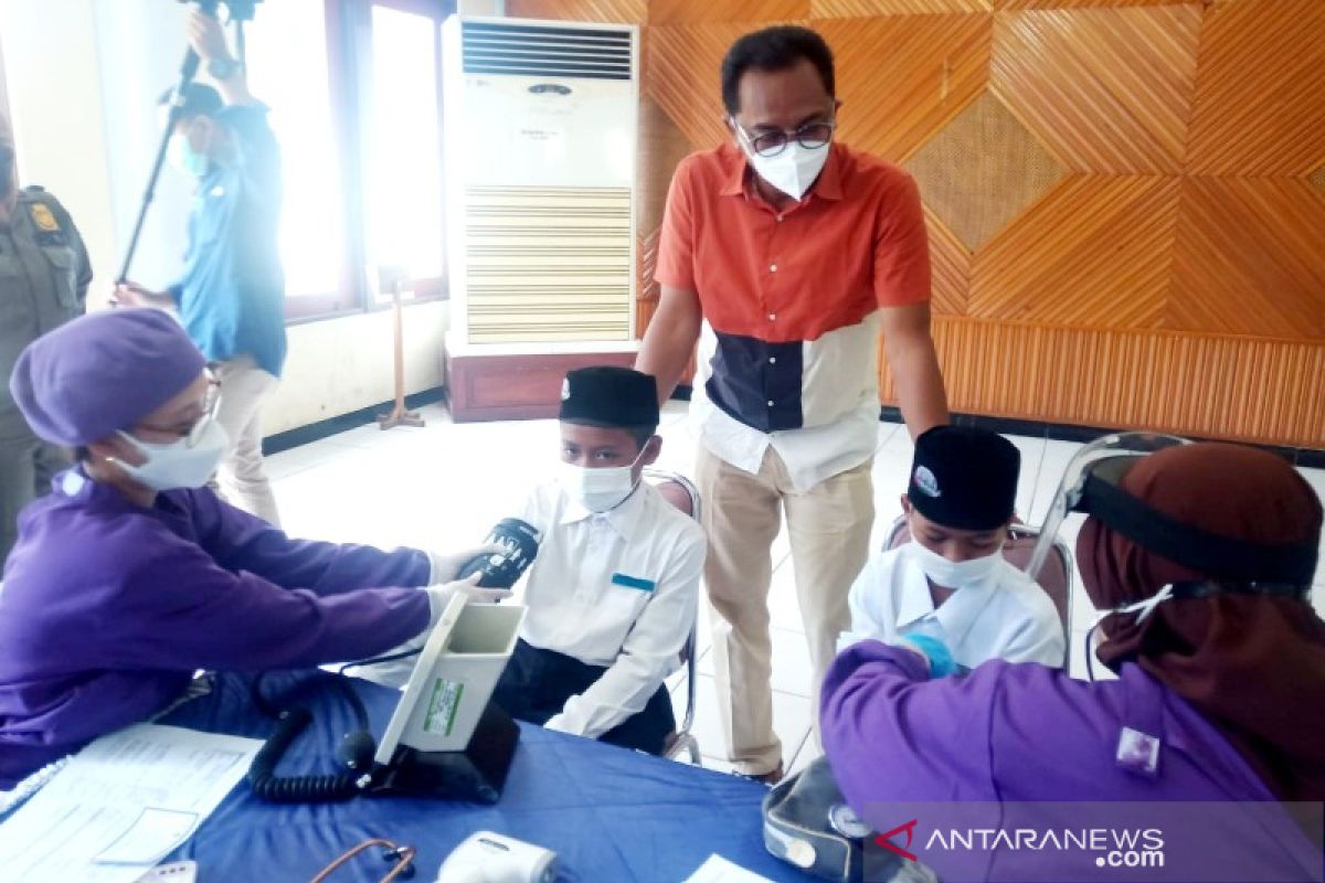 DPRD Palangka Raya dorong pemerataan vaksinasi pelajar