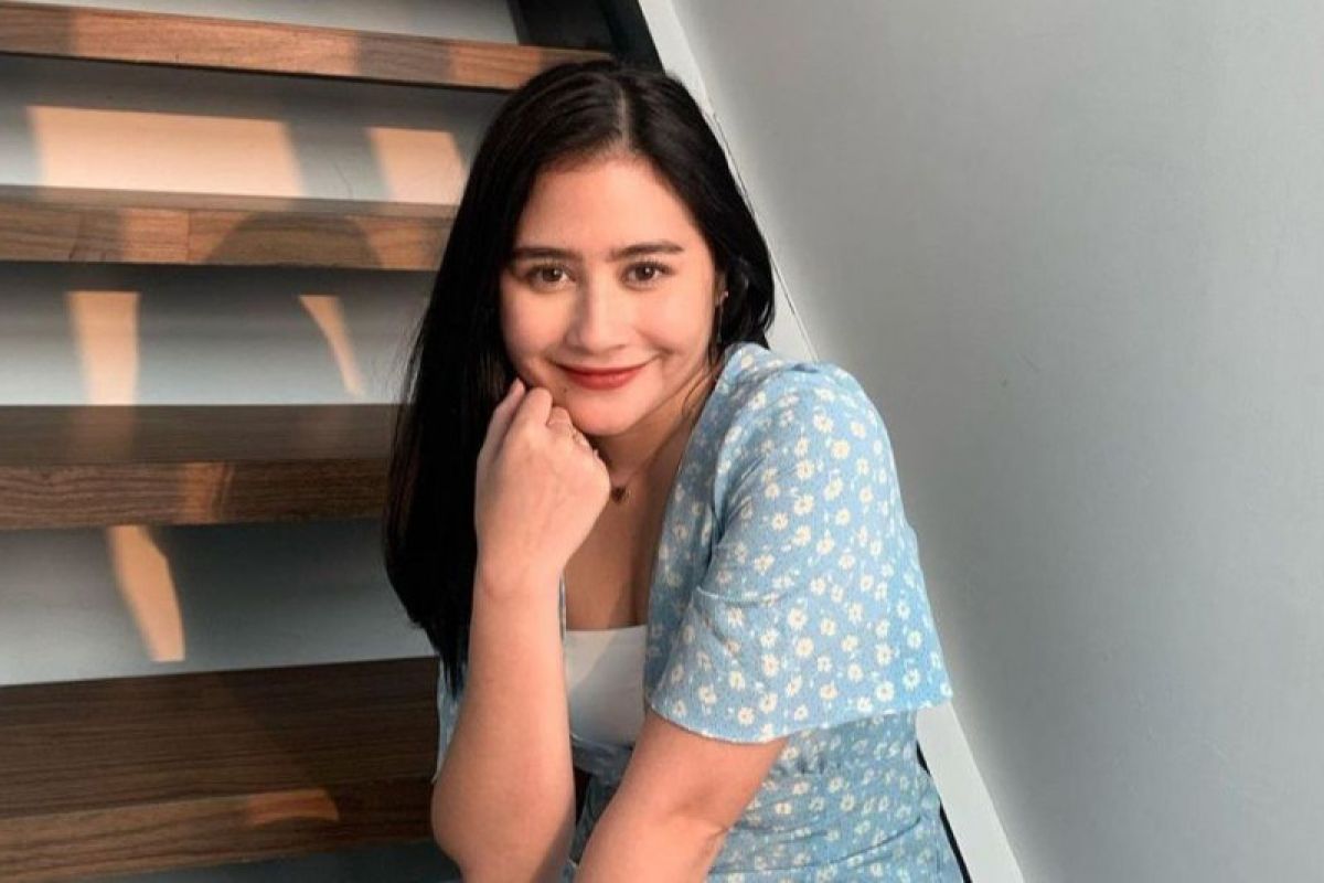 Prilly Latuconsina berkepribadian 