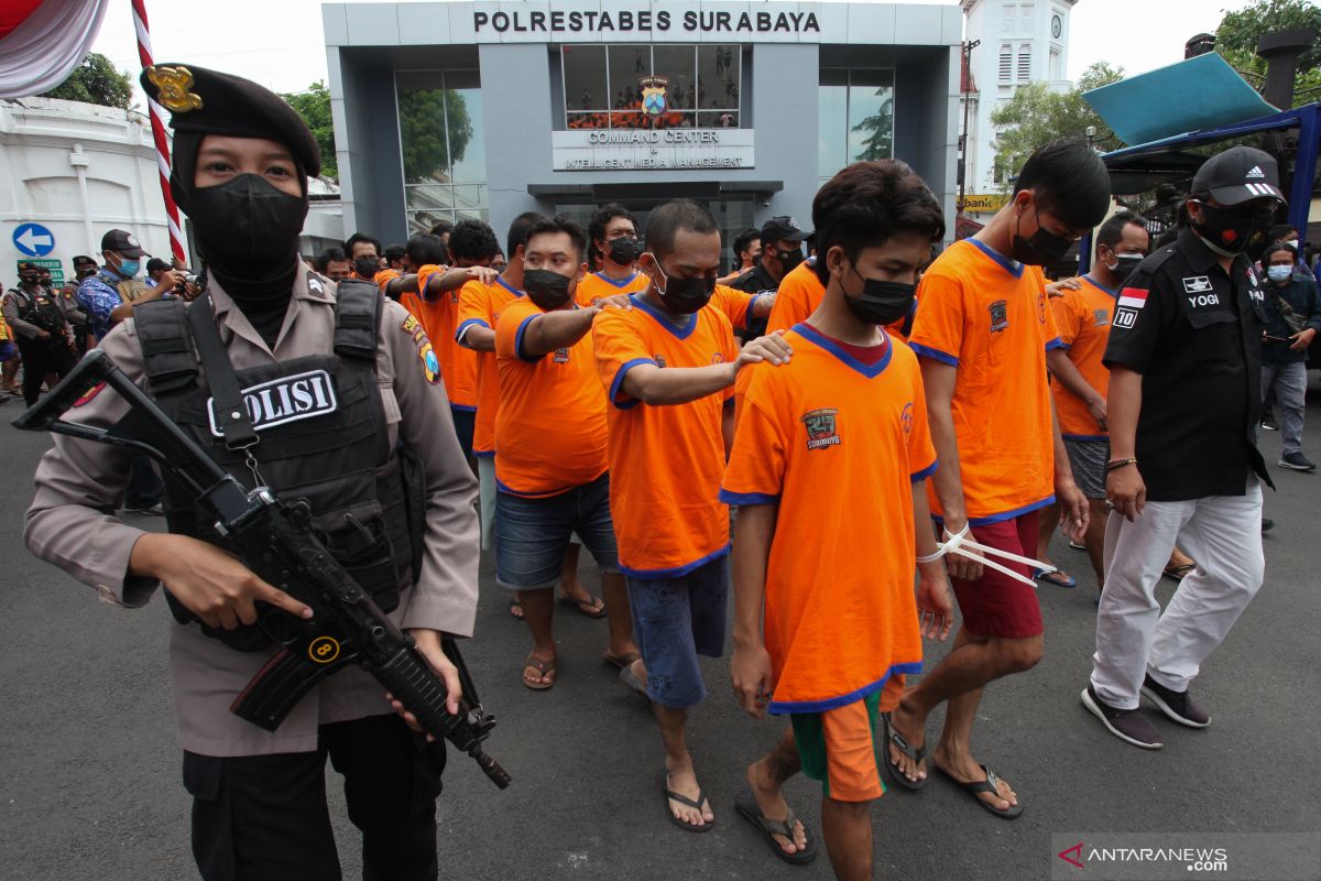 Dua pekan, Polrestabes Surabaya tangkap ratusan pelaku penyalahgunaan narkoba