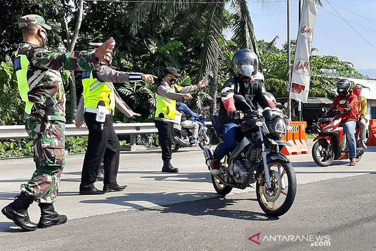 Polresta Banyumas uji coba sistem ganjil genap di jalur menuju Baturraden