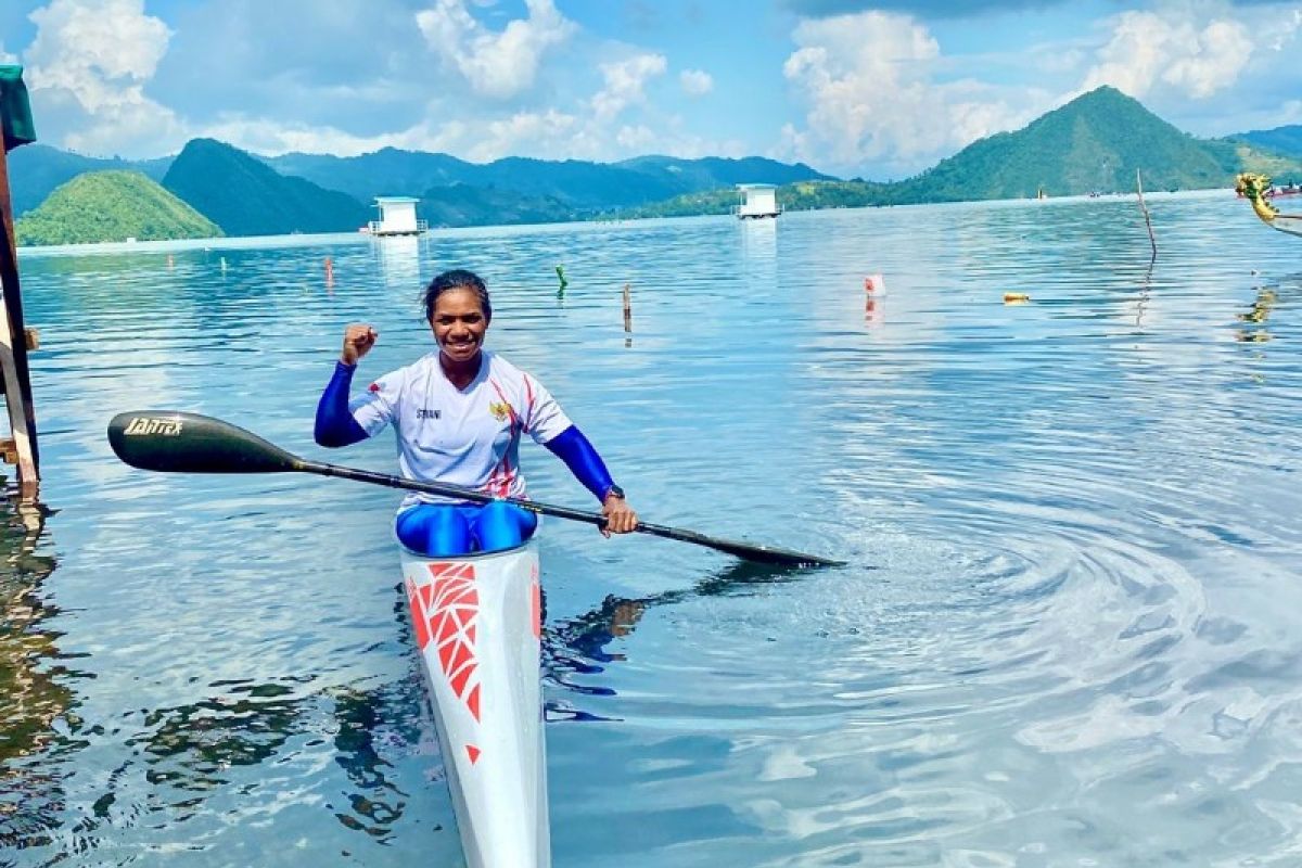 Atlet dayung Vany Ibo bangga PON XX digelar di Papua