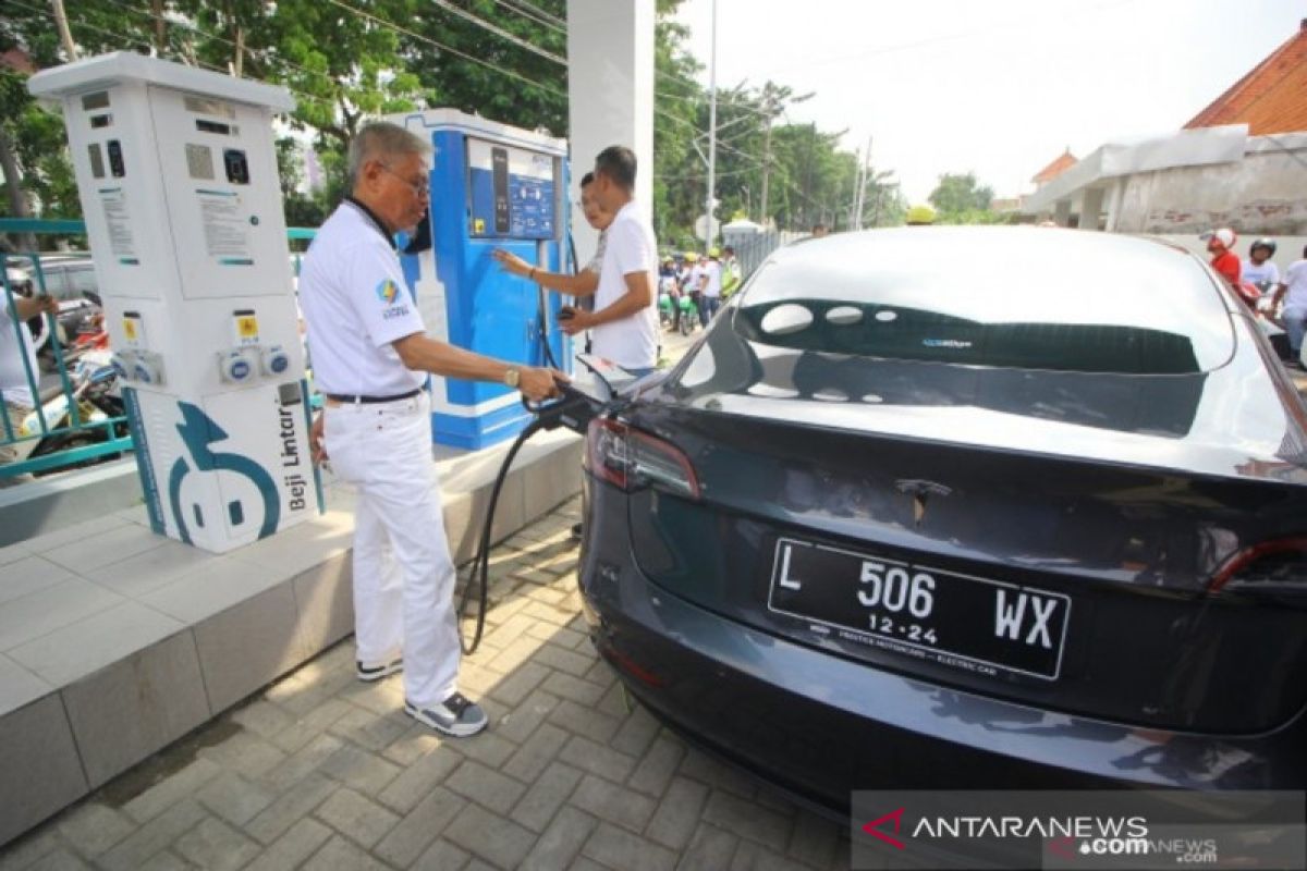 Gaikindo: Peralihan penggunaan kendaraan listrik baiknya alamiah