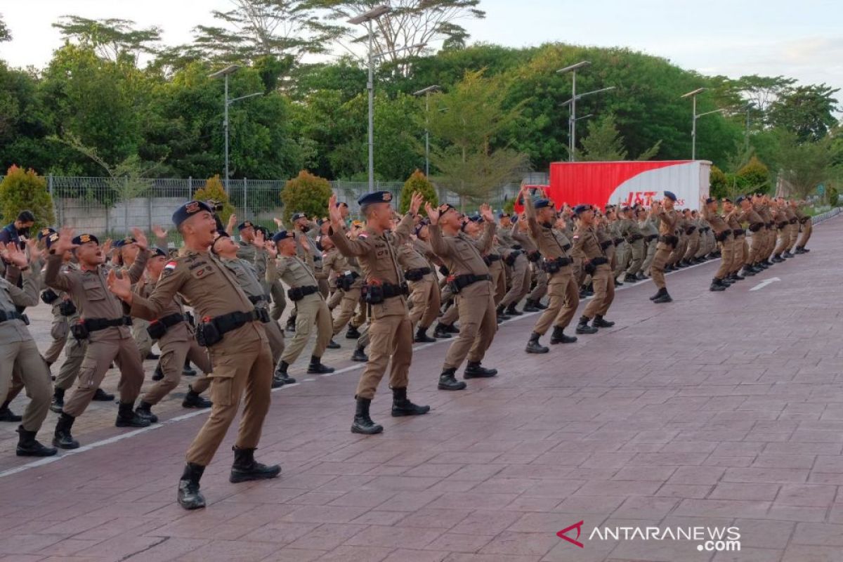 Kapolda Riau lepas satu kompi Brimob ke Papua