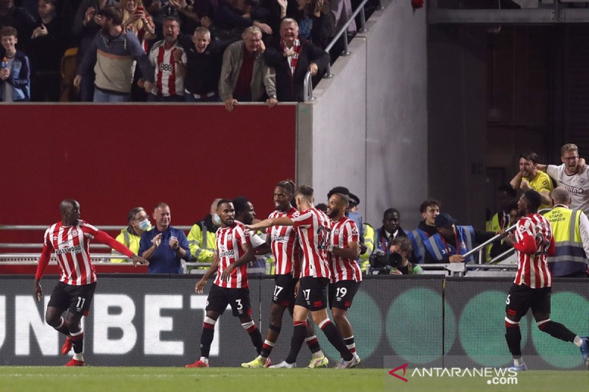 Liverpool dipaksa berbagi poin dengan Brentford pasca drama enam gol