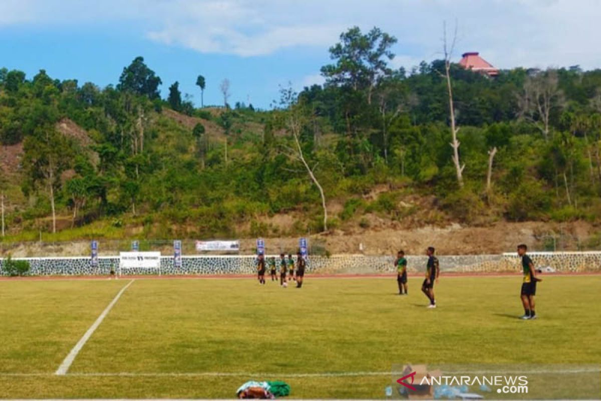 Tim Sepak bola Sumut uji coba Lapangan Stadion Mahacandra Jayapura