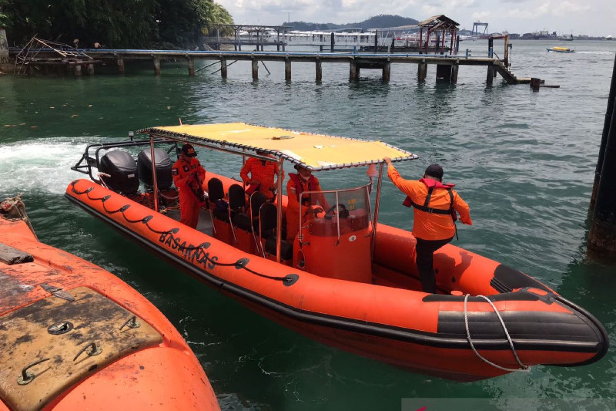 Tabrakan kapal kayu di perairan Nongsa dua warga hilang