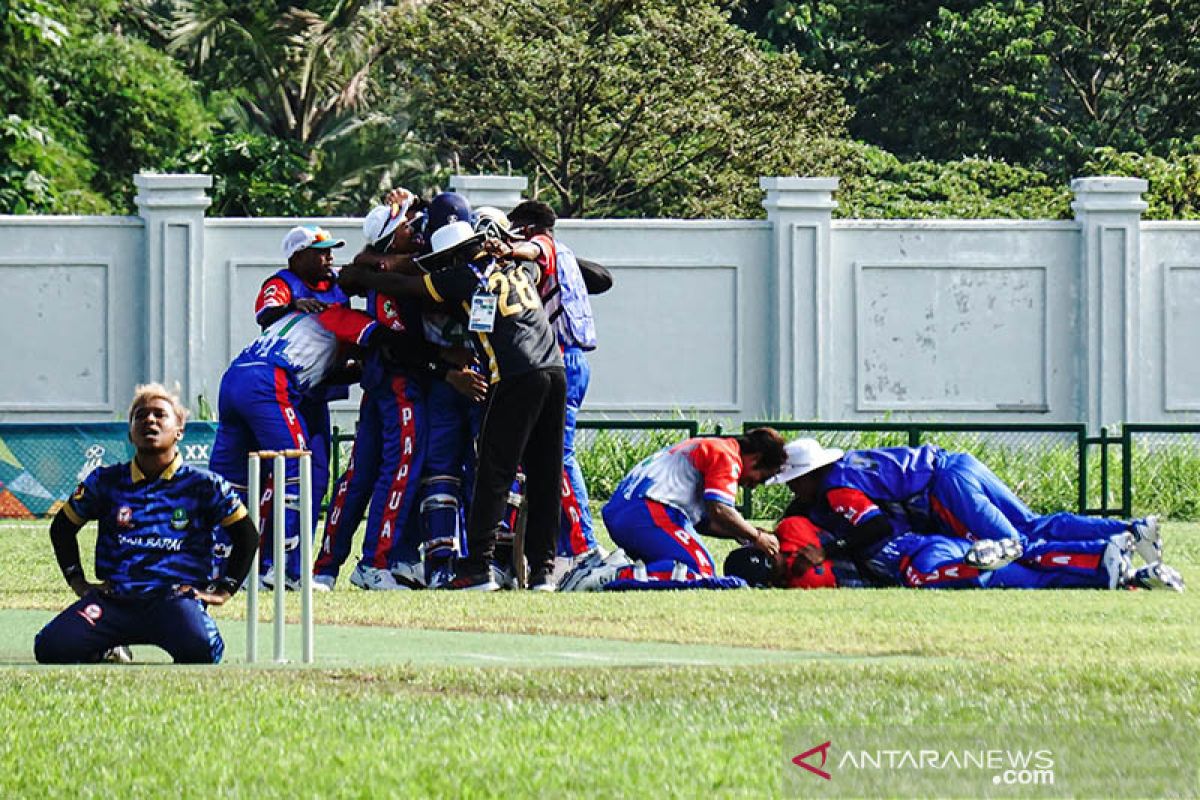 Gubernur Papua apresiasi kriket persembahkan emas perdana