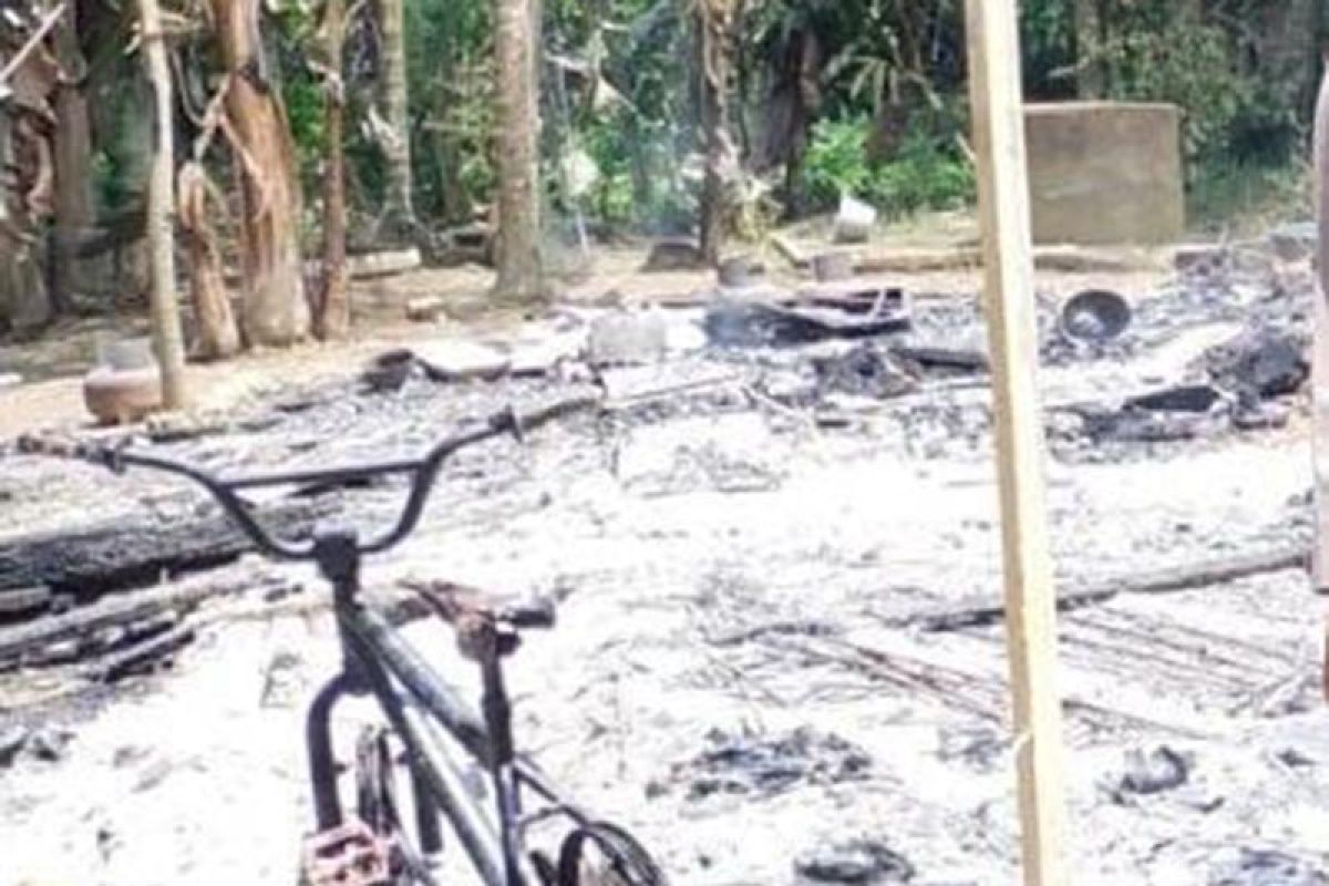 Pria di Aceh Utara bakar rumah sendiri