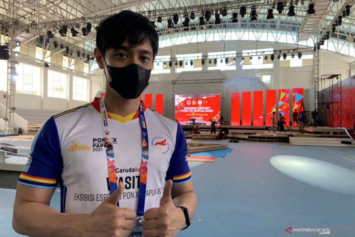 Mengenal Stanley Tjia, wasit esport Indonesia berlisensi internasional