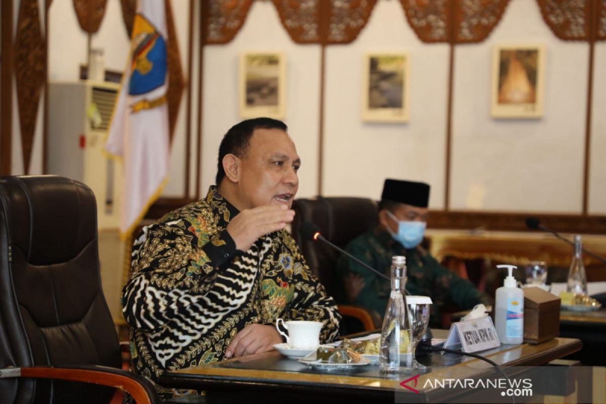 Ketua KPK mengingatkan kepala daerah di Jambi tidak korupsi