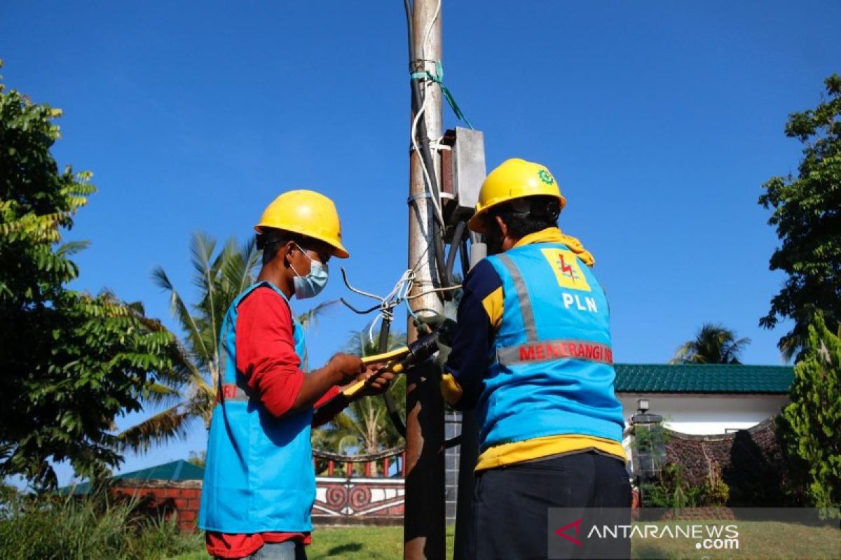 PLN selesaikan permohonan layanan multiguna 89 lokasi pendukung PON XX