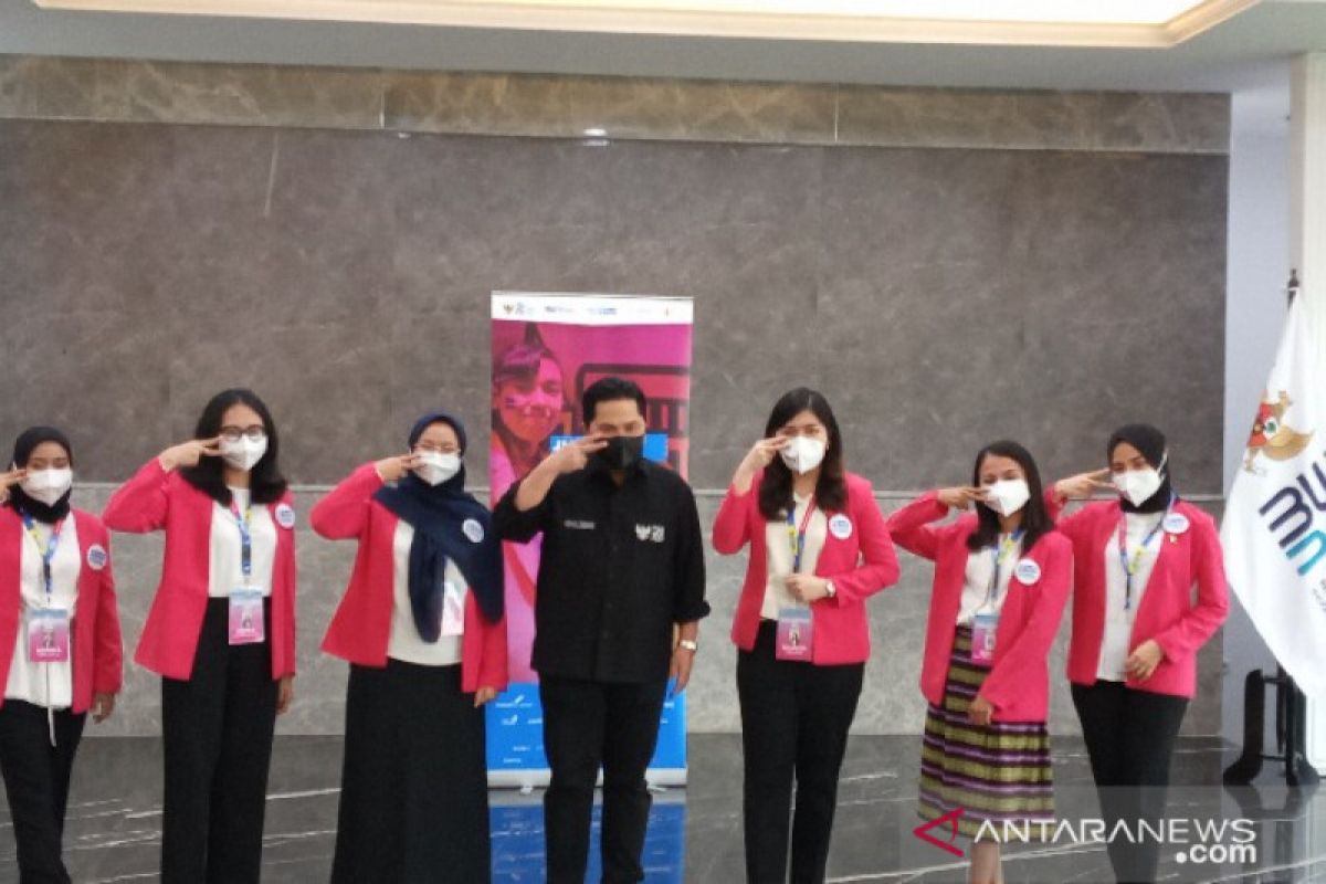 Menteri Erick Thohir berharap enam peserta #GirlsTakeover masuk beasiswa BUMN