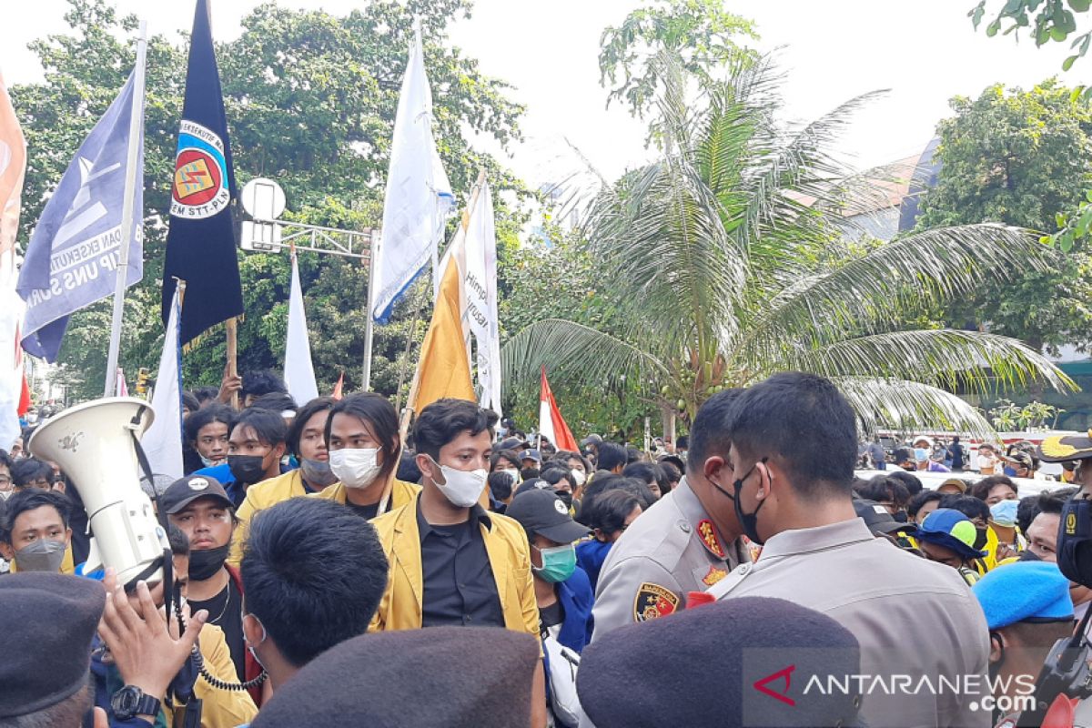 Demo BEM SI sampaikan tuntutan untuk KPK