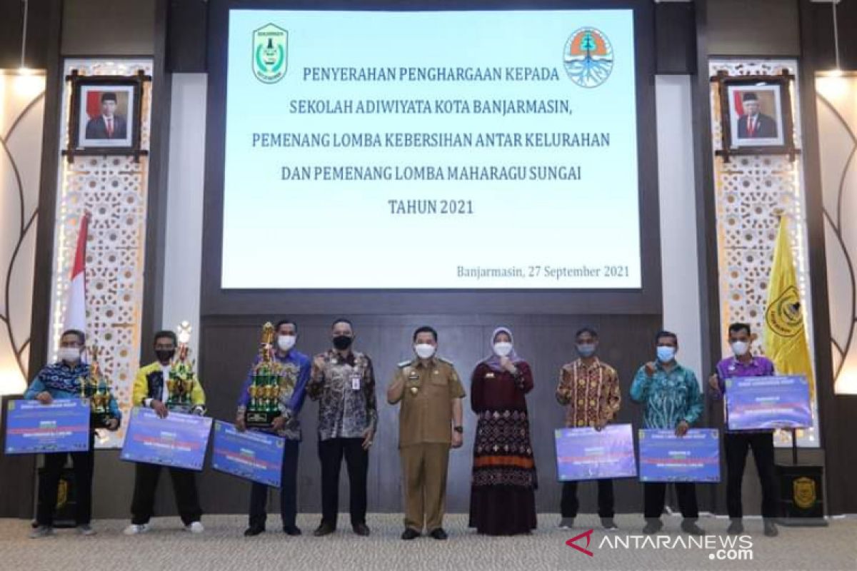 Pemkot Banjarmasin tetapkan 16 sekolah raih Adiwiyata 2021