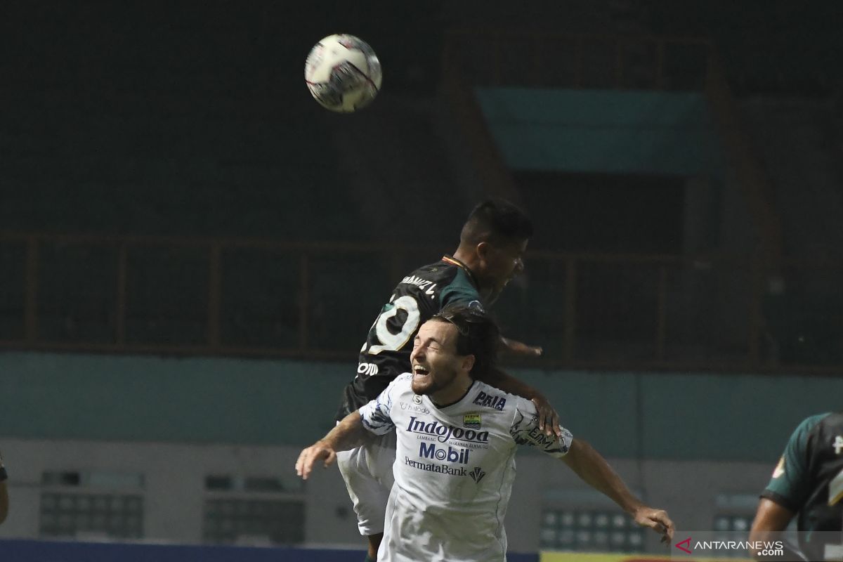 Tira Persikabo tahan imbang Persib tanpa gol