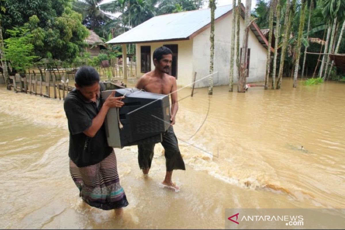 BMKG ingatkan sembilan daerah di Aceh berpotensi hujan deras, waspada banjir