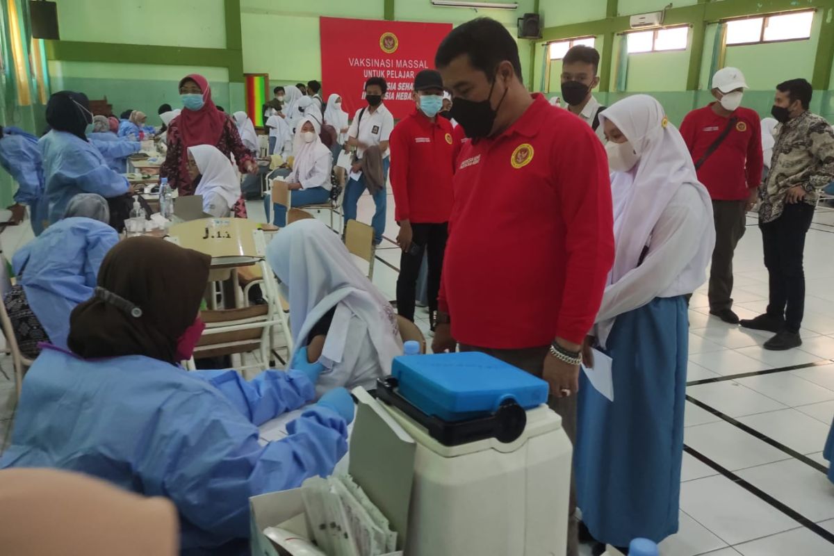 BIN Gencarkan vaksin 5 ribu siswa di Sidoarjo