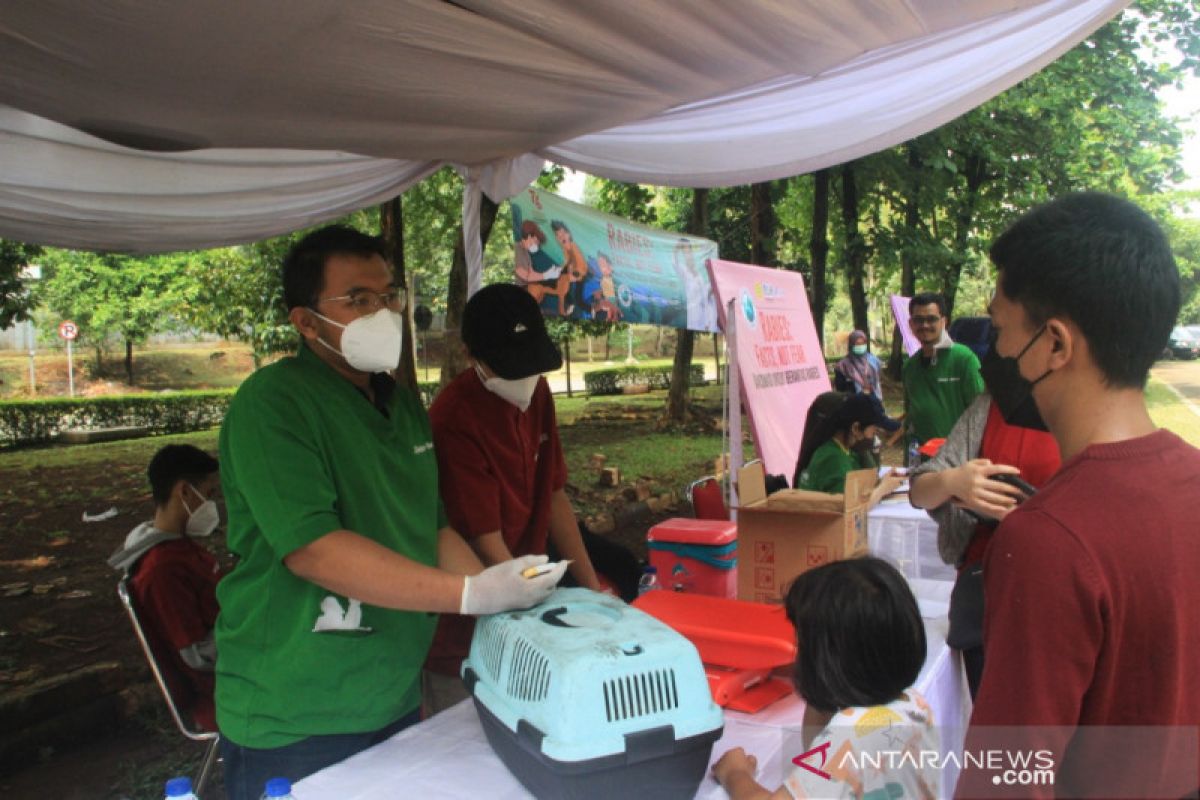 Sudin KPKP Jaksel gelar vaksinasi gratis peringati hari rabies sedunia