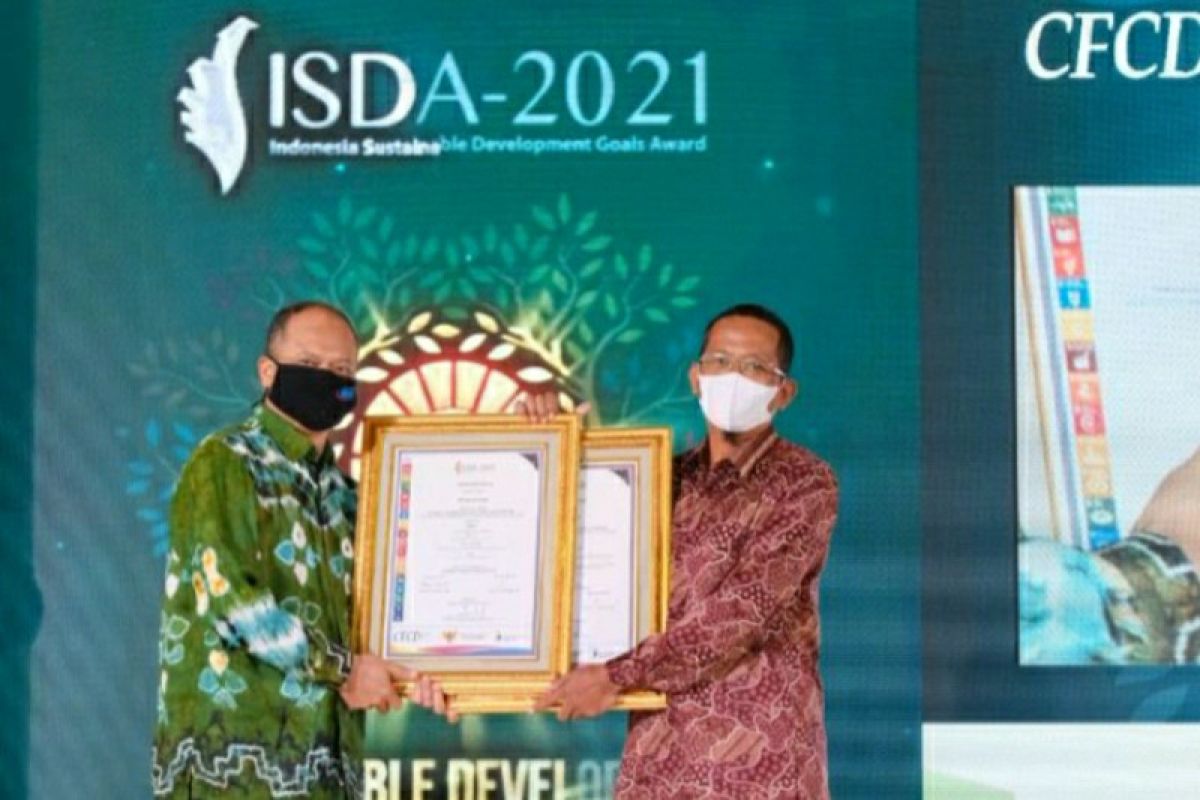 Semen Gresik raih dua penghargaan prestisius di bidang CSR