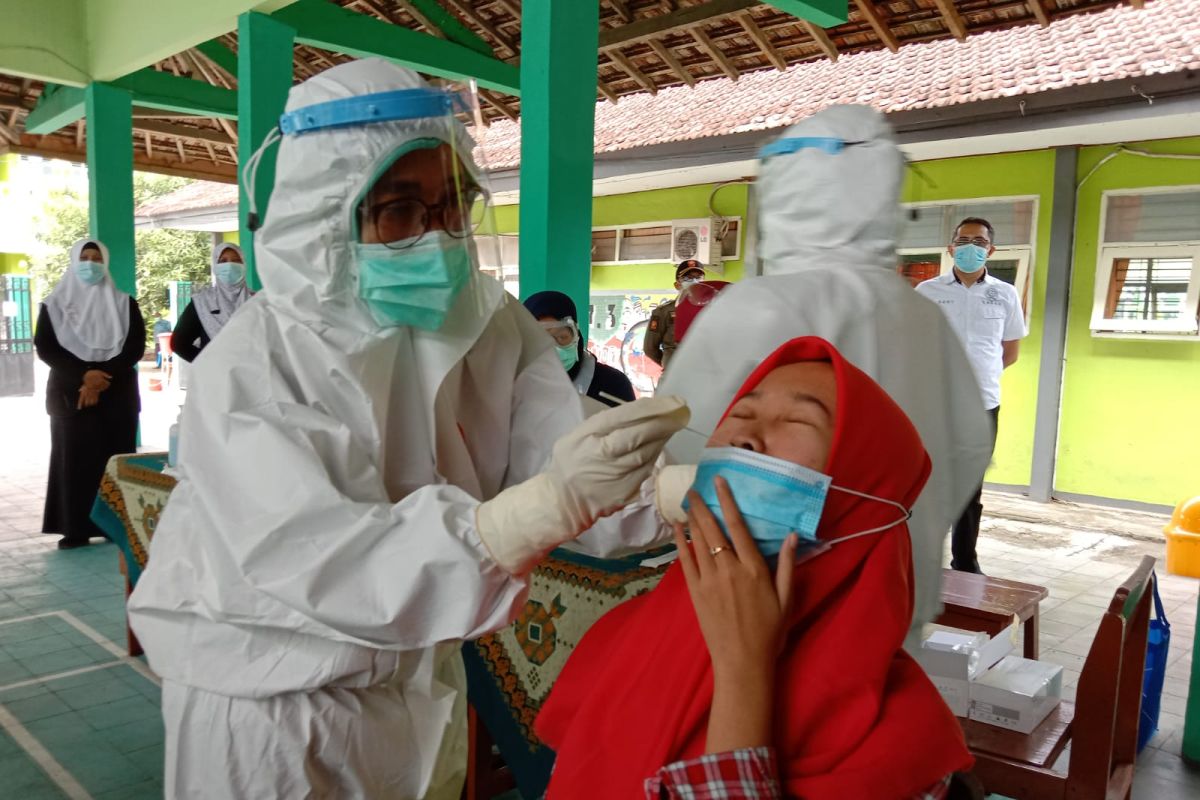 Yogyakarta perkuat testing dengan sampling antigen ke siswa-guru