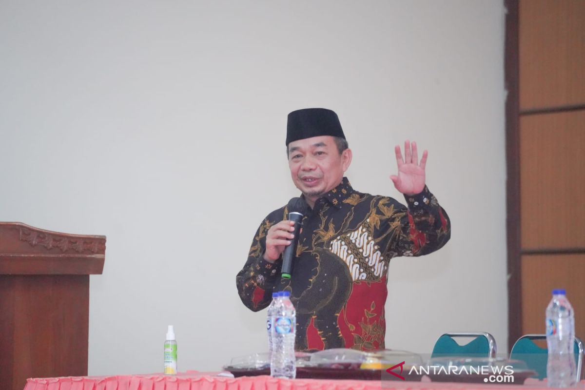 Ketua FPKS mengajak seluruh aleg potong gaji bantu korban letusan Gunung Semeru