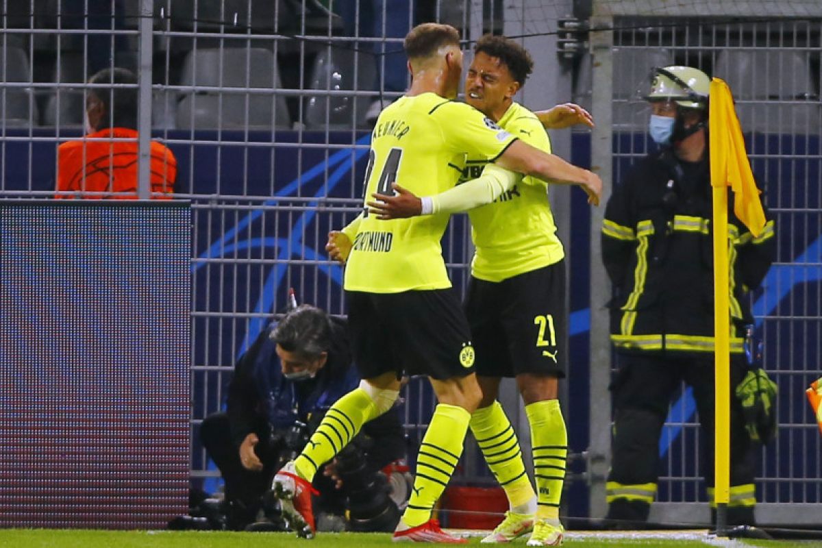Gol perdana Malen bawa Dortmund jinakkan Sporting 1-0