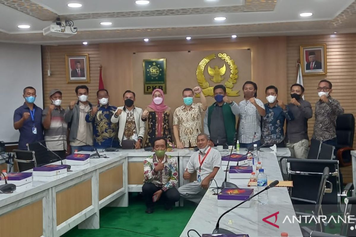 Anggota DPR minta pemerintah batalkan kebijakan PNPB sektor perikanan