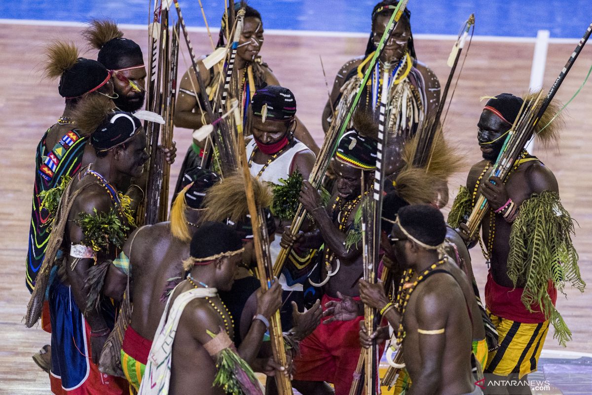 Mengenal lebih dekat budaya suku Amungme Mimika