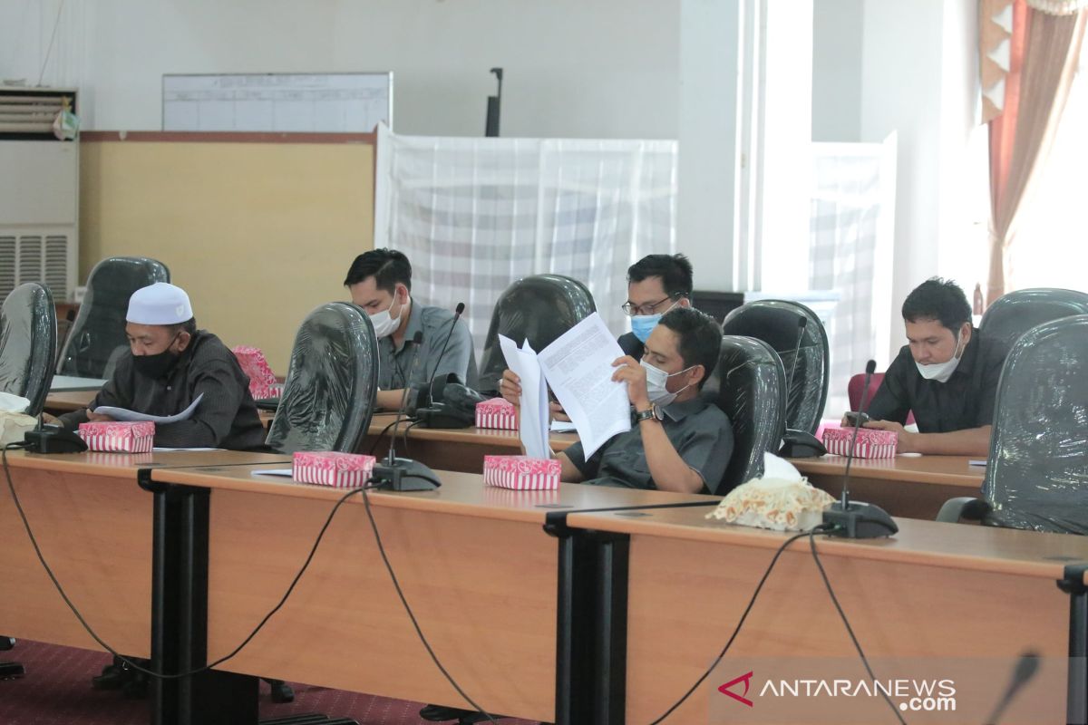 Penyempurnaan perubahan APBD 2021 HSS disetujui legislatif dan eksekutif