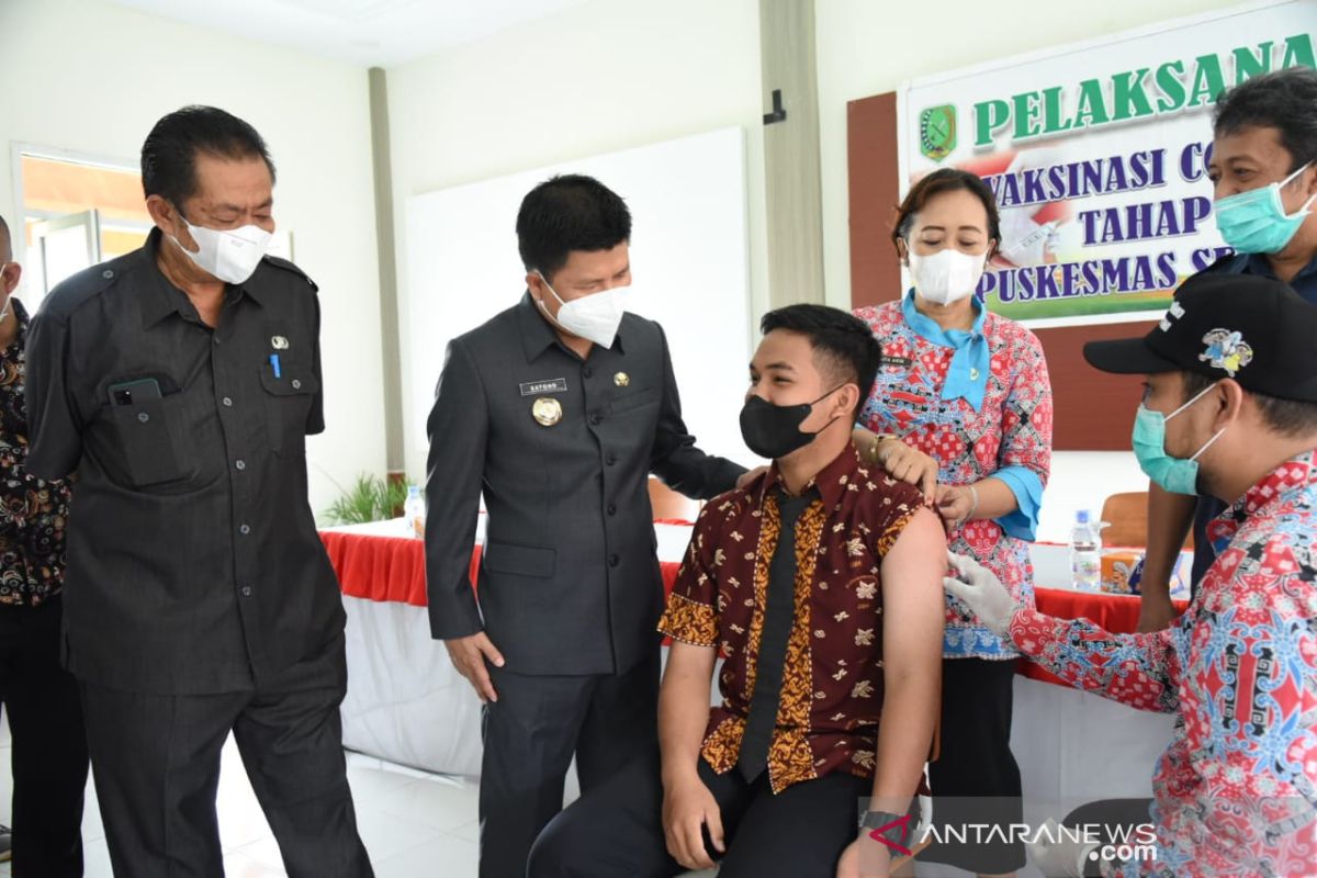 Kabupaten Sambas siapkan 48 ribu dosis vaksin COVID-19 untuk pelajar