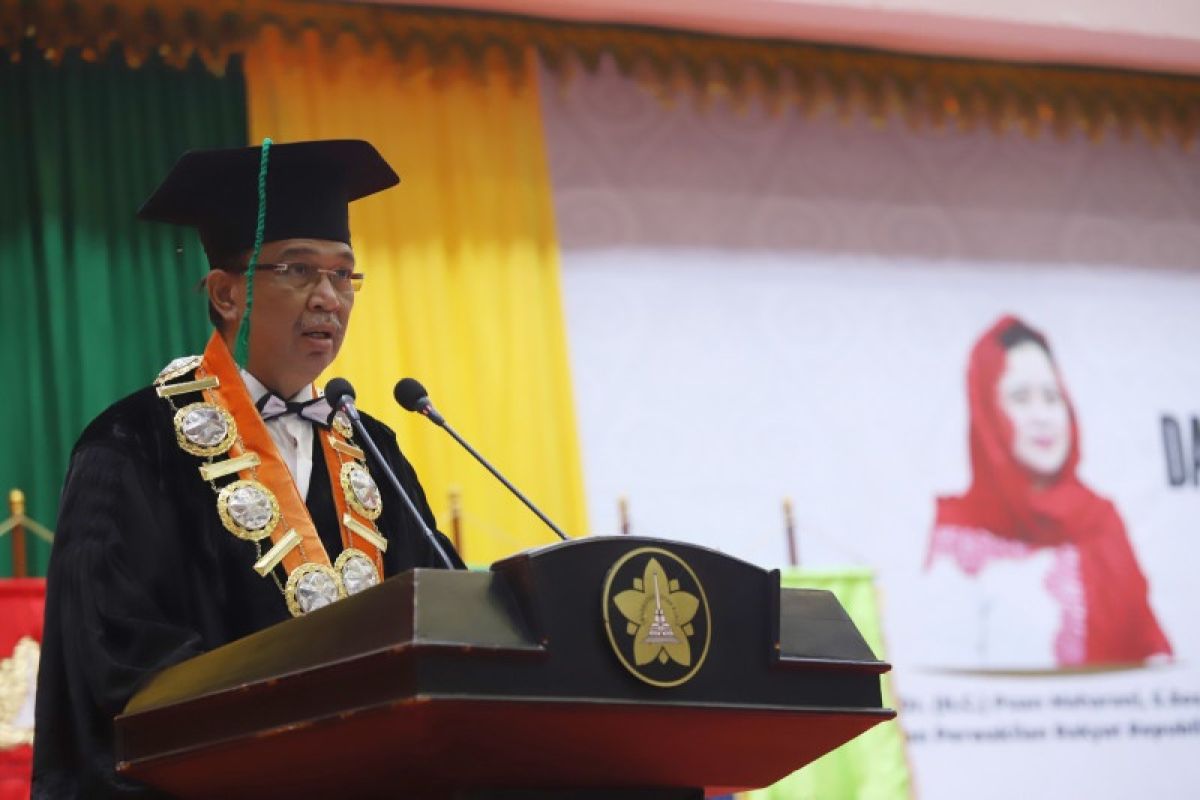 Ketua DPR Puan Maharani sampaikan orasi ilmiah milad ke-60 Universitas Syiah Kuala