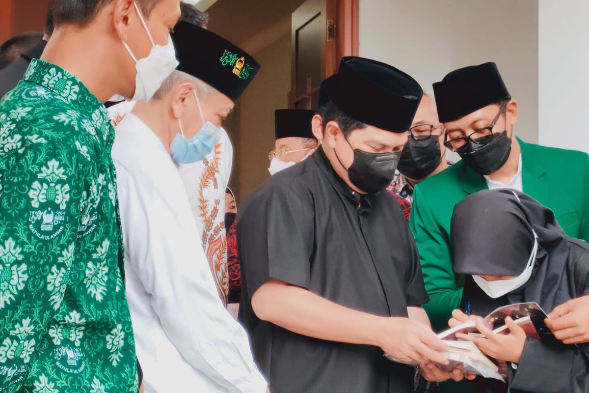 Erick Thohir temui tokoh Banten H Embay Mulya Syarief