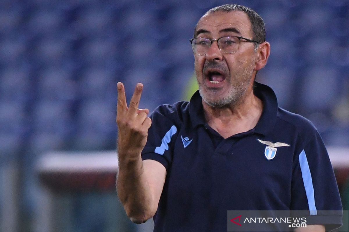 Maurizio Sarri dirumorkan mengundurkan diri sebagai pelatih Lazio