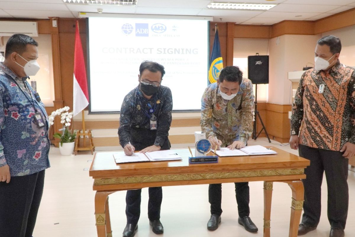 Kementerian Perhubungan tandatangani kontrak rekonstruksi pelabuhan Pantoloan Palu