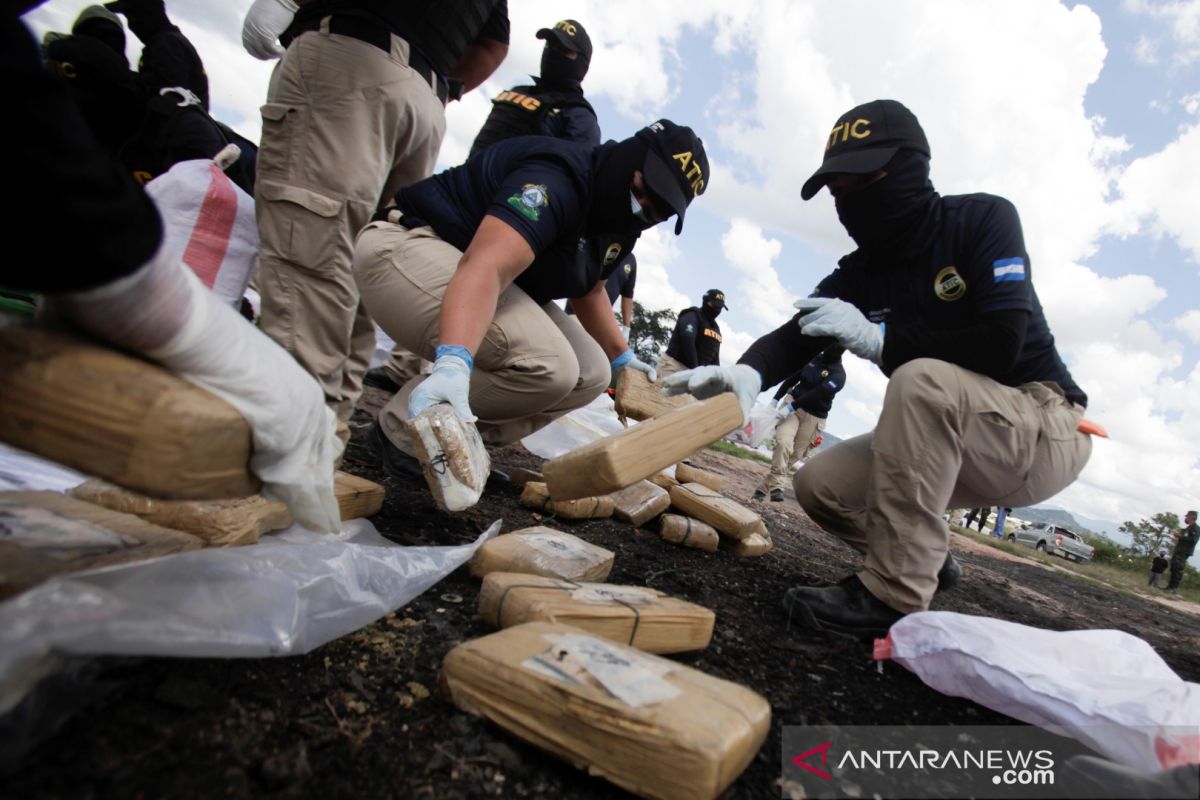 Kokain tercemar tewaskan 17 orang di Argentina, puluhan dirawat