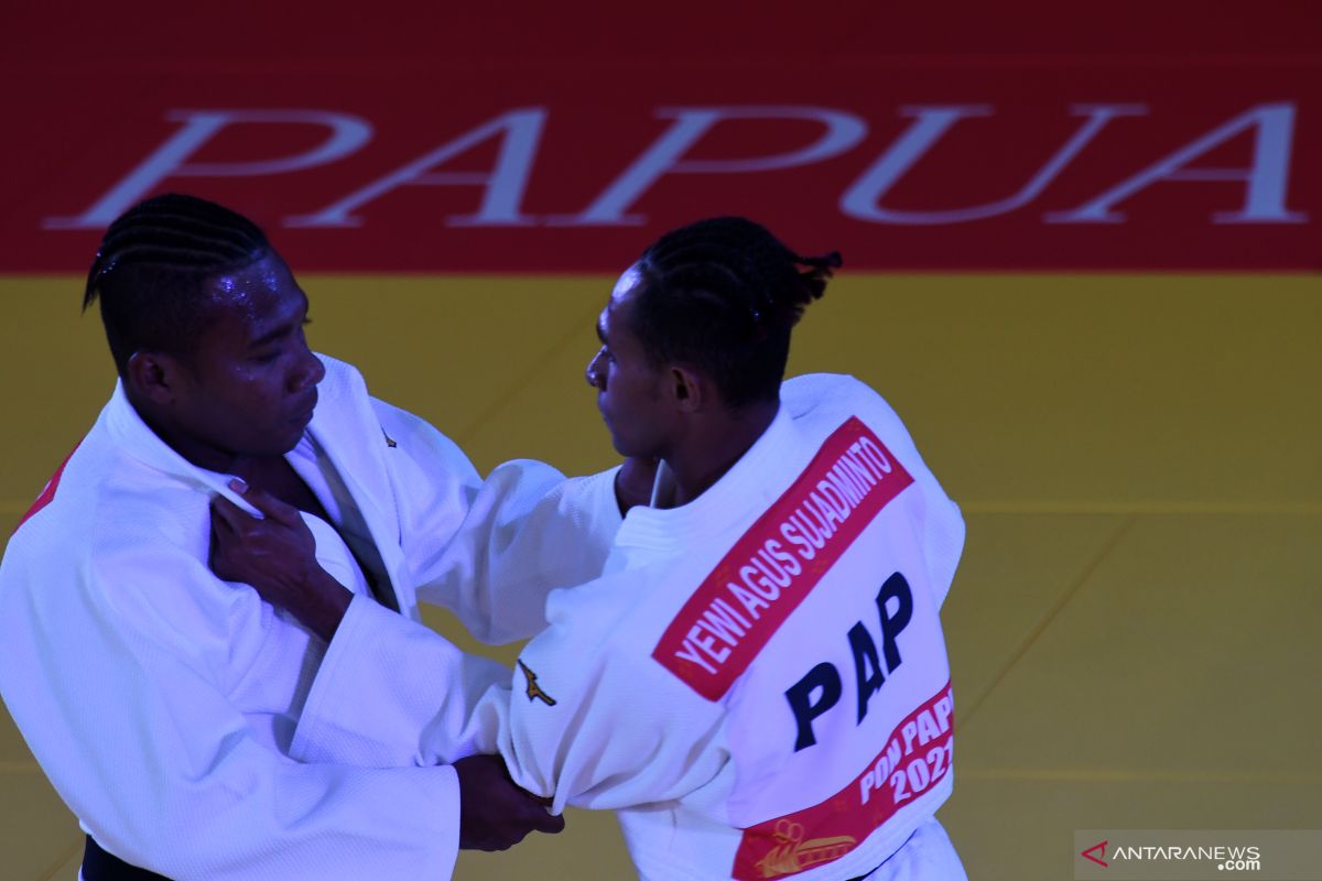 Papua amankan emas ketiga judo dari nomor nagenokata putra