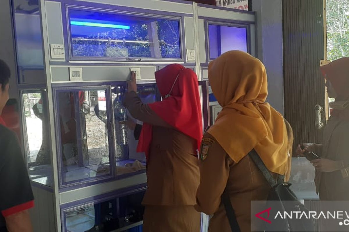 Bumdes Olang Putie dapat suntikan dana kelola air minum kemasan