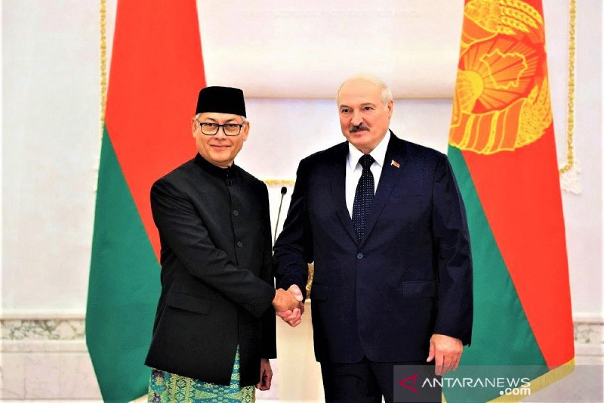 Dubes RI serahkan surat kepercayaan kepada Presiden Belarus