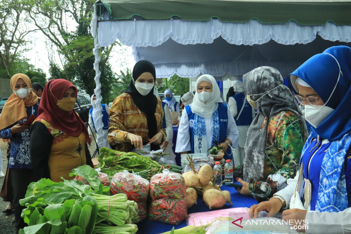 Banjarbaru gelar pelatihan menyirang pada peringatan Hari Batik Nasional