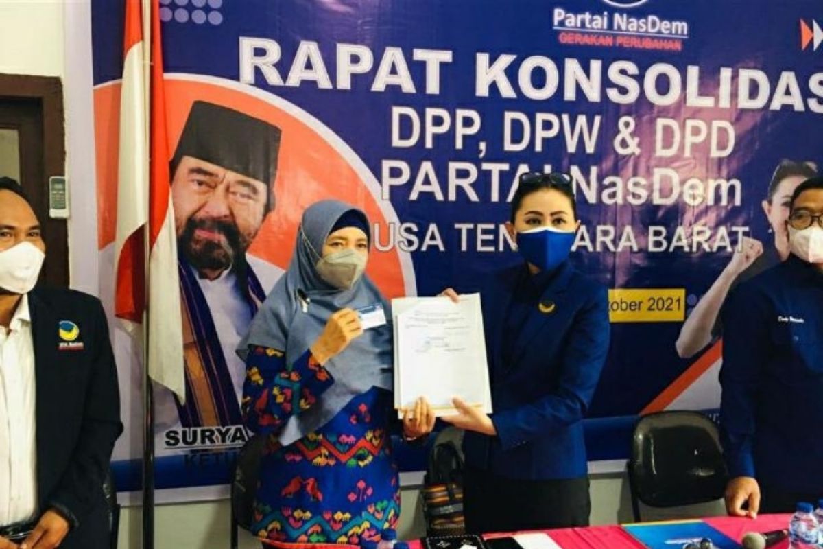 Wagub NTB Sitti Rohmi Djalilah resmi memimpin DPW NasDem NTB