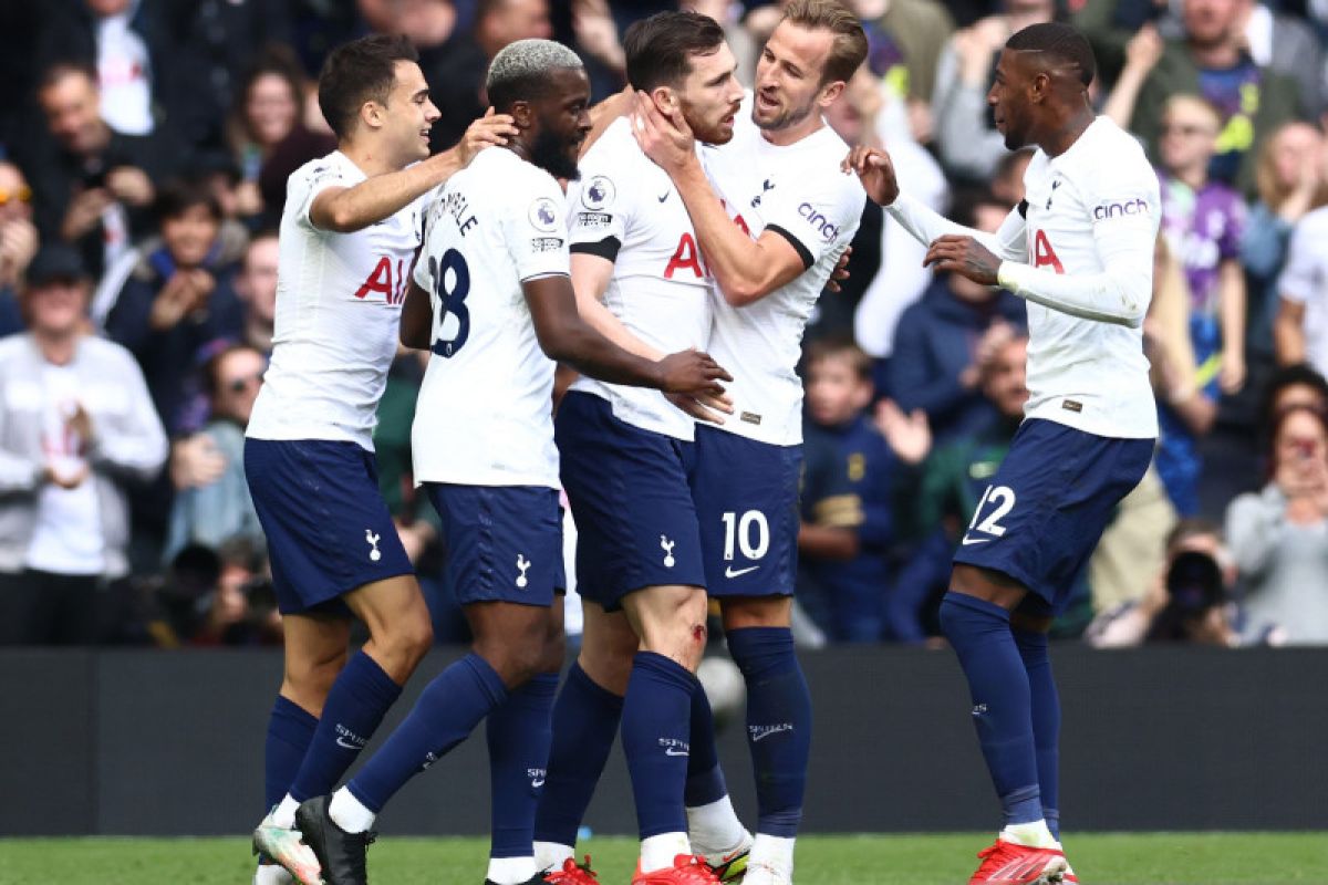 Tottenham Hotspur menang tipis 2-1 atas Aston Villa