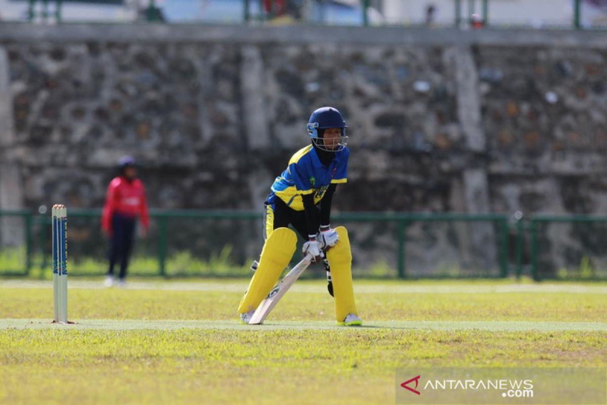 Tim putri Kaltim tembus final kriket nomor T20