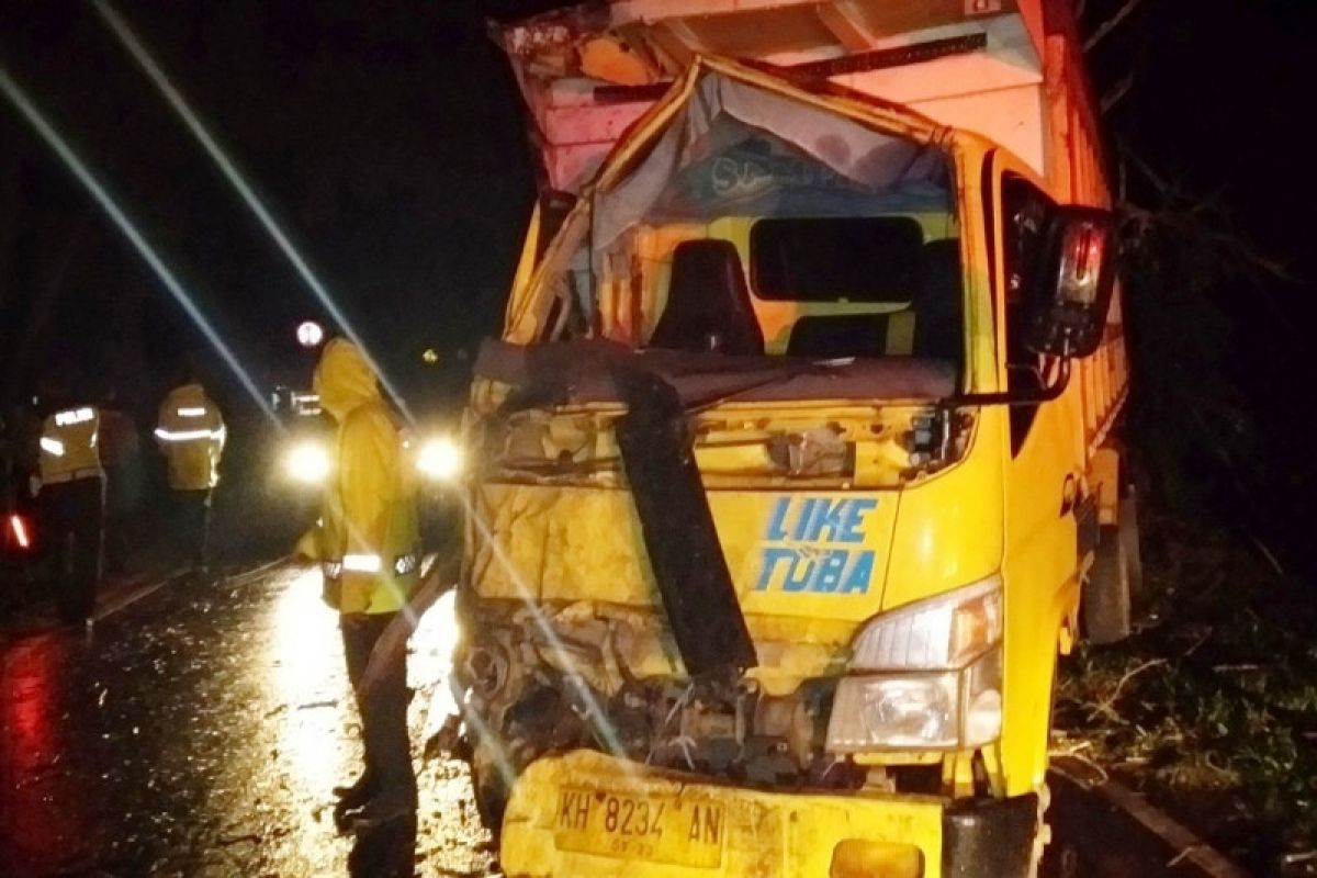 Tabrakan truk dan kereta di Hungaria sebabkan korban tewas