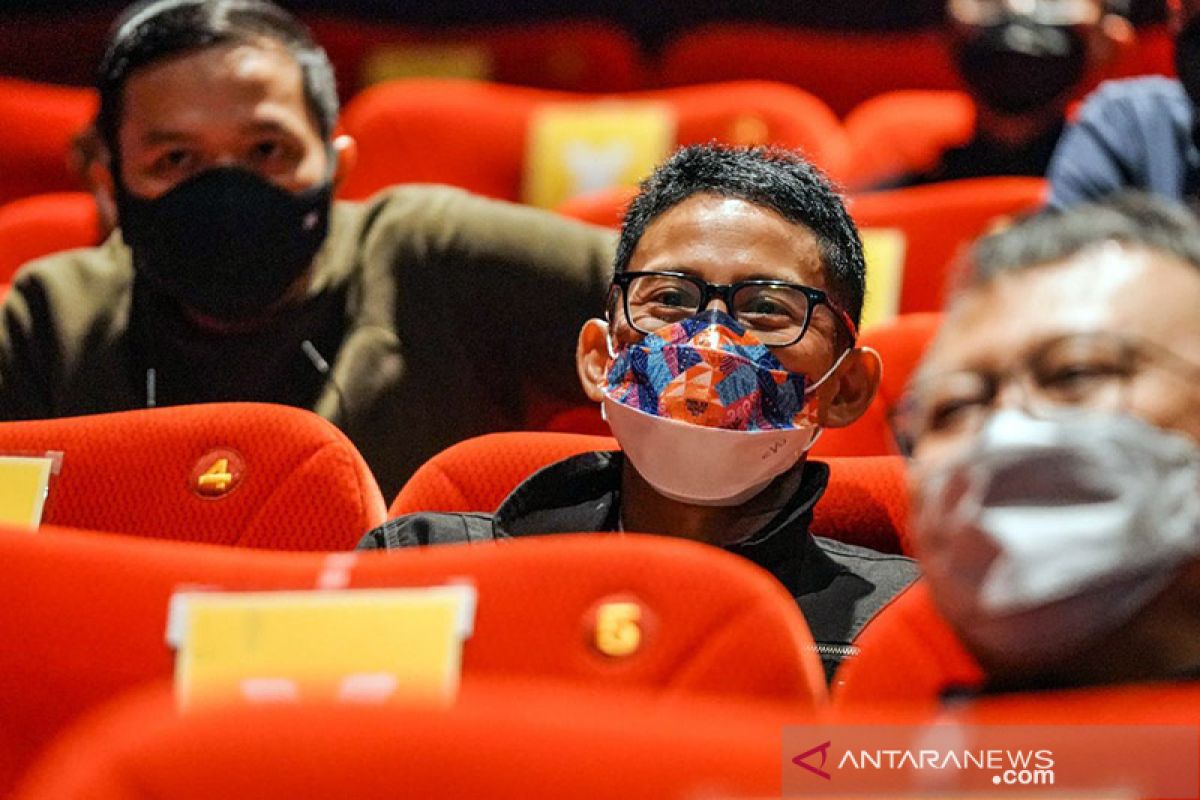 Menparekraf harapkan uji coba pembukaan bioskop gerakkan industri film