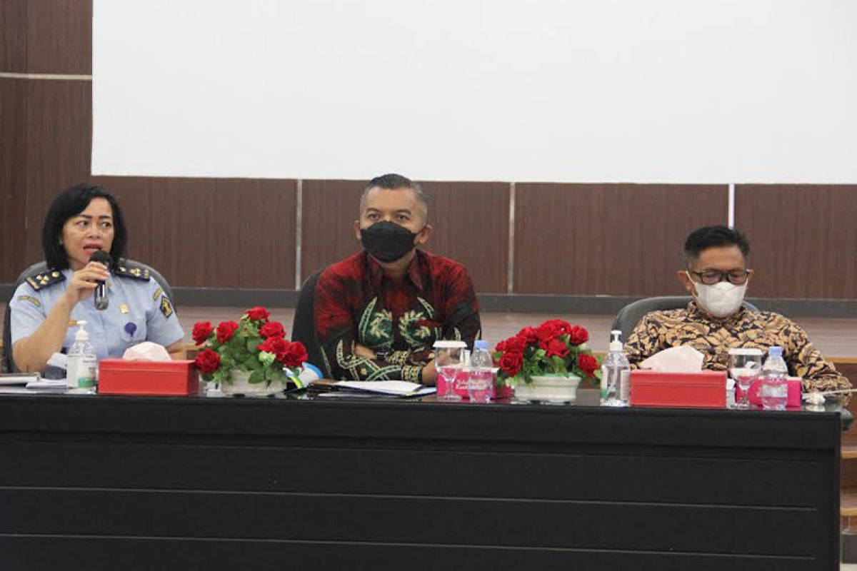 Susun Raperda Inisiatif, DPRD Seruyan-Kemenkumham Kalteng kerjasama