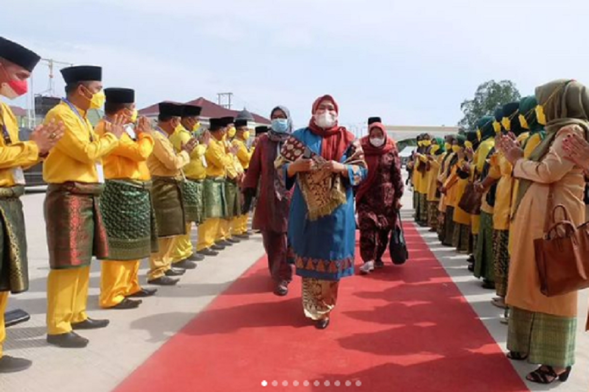 Bupati Muarojambi janjikan umroh bagi juara I MTQ