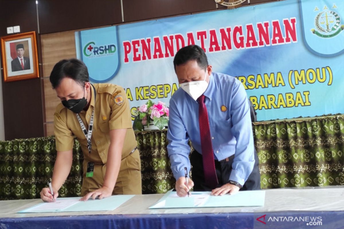 RSHD HST - Kejari tandatangani MoU terkait perlindungan hukum