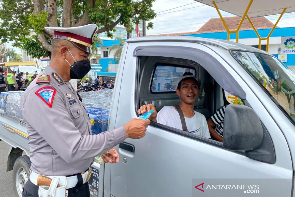 Polresta Mataram mencatat banyak pengendara abaikan prokes COVID-19