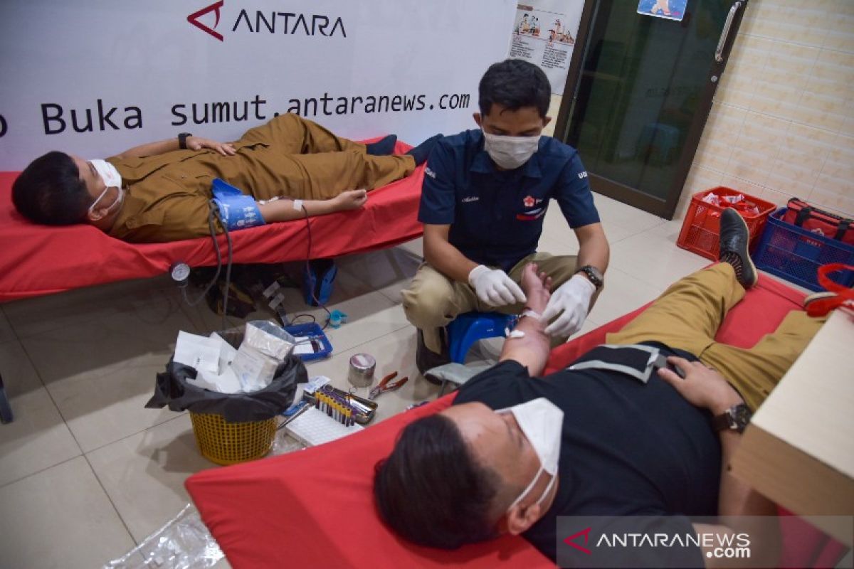 ANTARA gelar donor darah bantu kebutuhan darah di Medan
