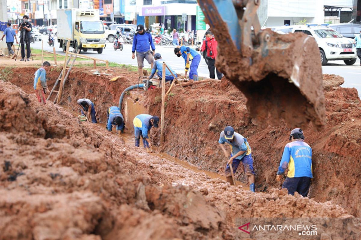 Proyek pengendalian banjir 942-DV  di Jakarta terkendala biaya